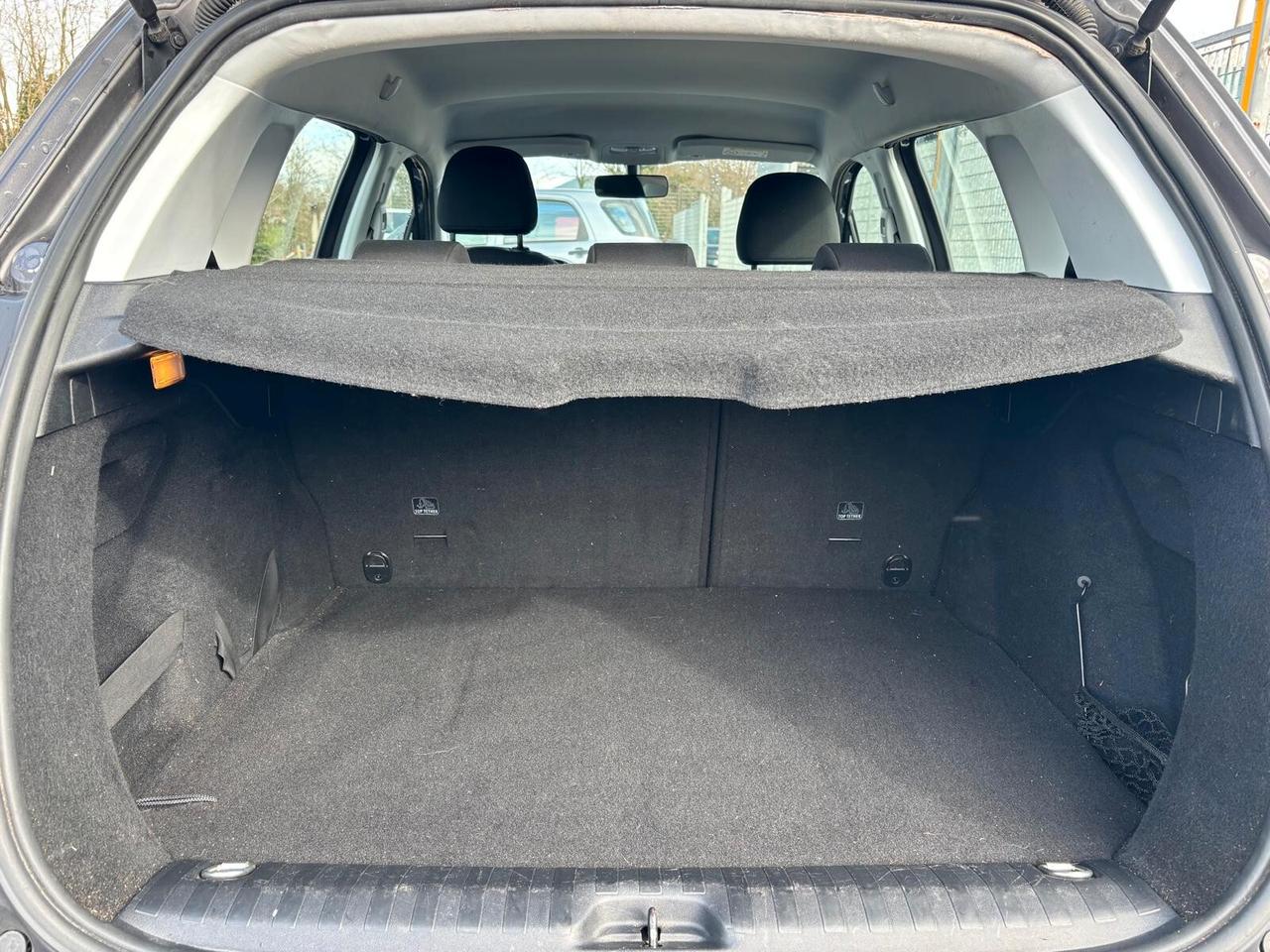 Peugeot 2008 ALLURE 1.2 - 2016