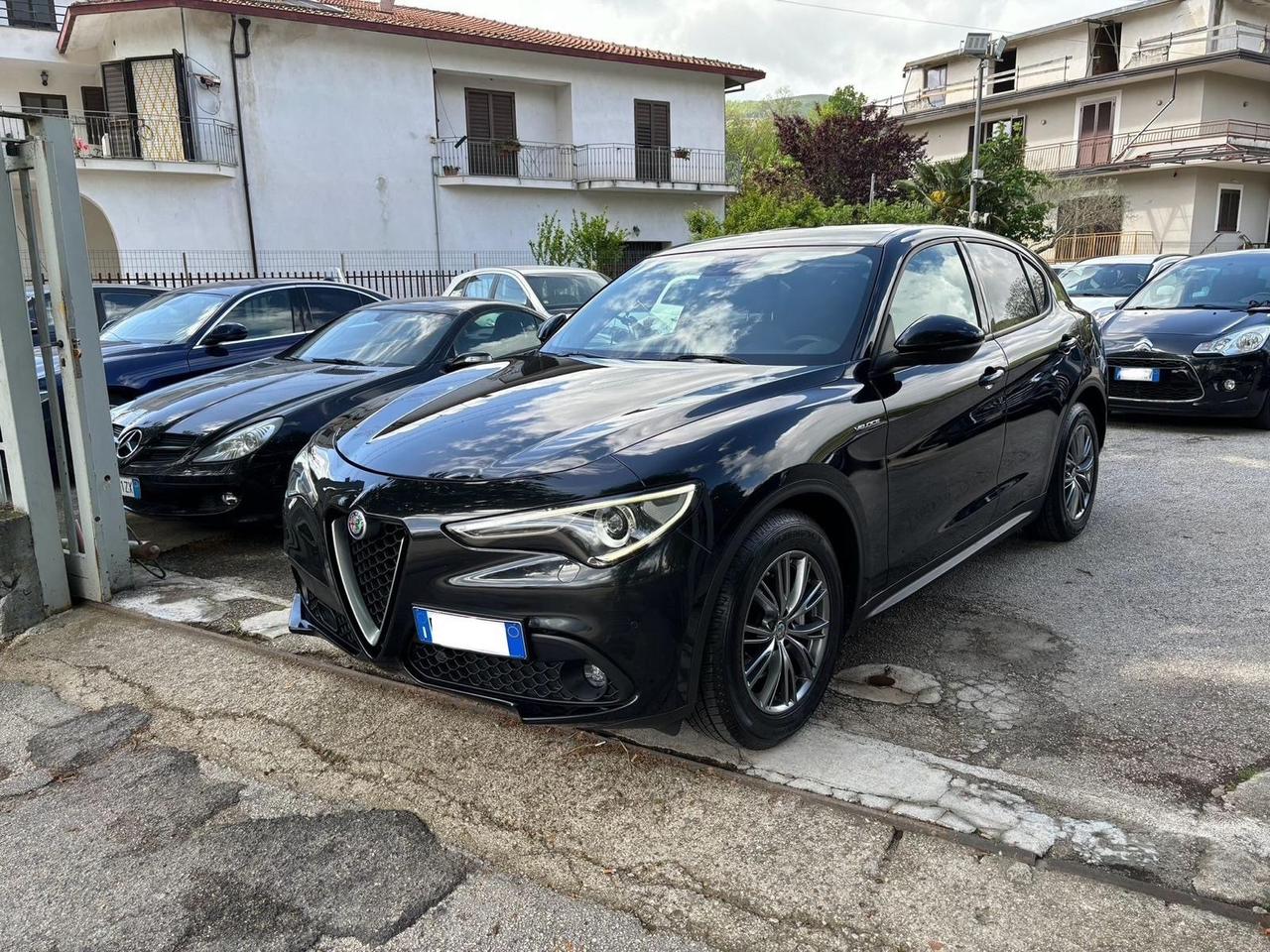 Alfa Romeo Stelvio 2.2 Turbodiesel 160 CV AT8 RWD Business