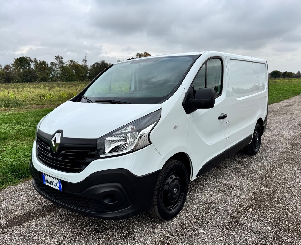 RENAULT TRAFIC 1.6 DCI 95 cv FURGONE VAN AUTOCARRO