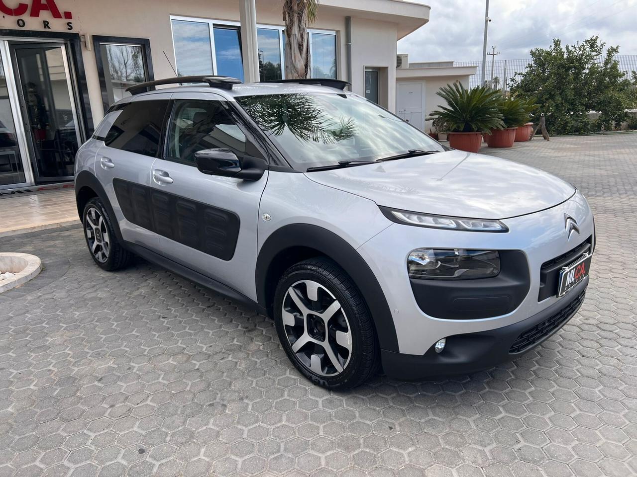 Citroen C4 Cactus BlueHDi 100 S&S Shine