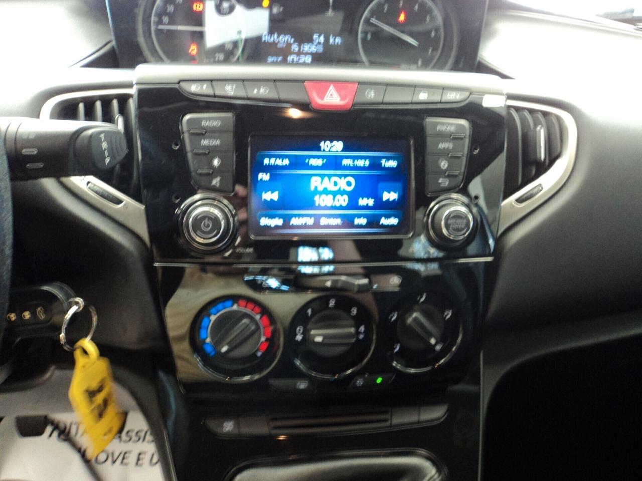 Lancia Ypsilon 1.2 69 CV 5 porte Gold