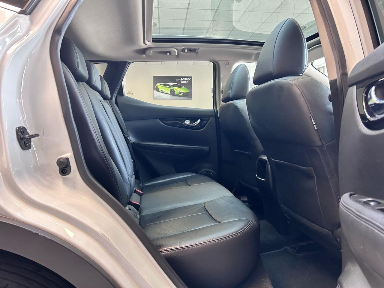 Nissan Qashqai 1.6 dCi DPF Tekna