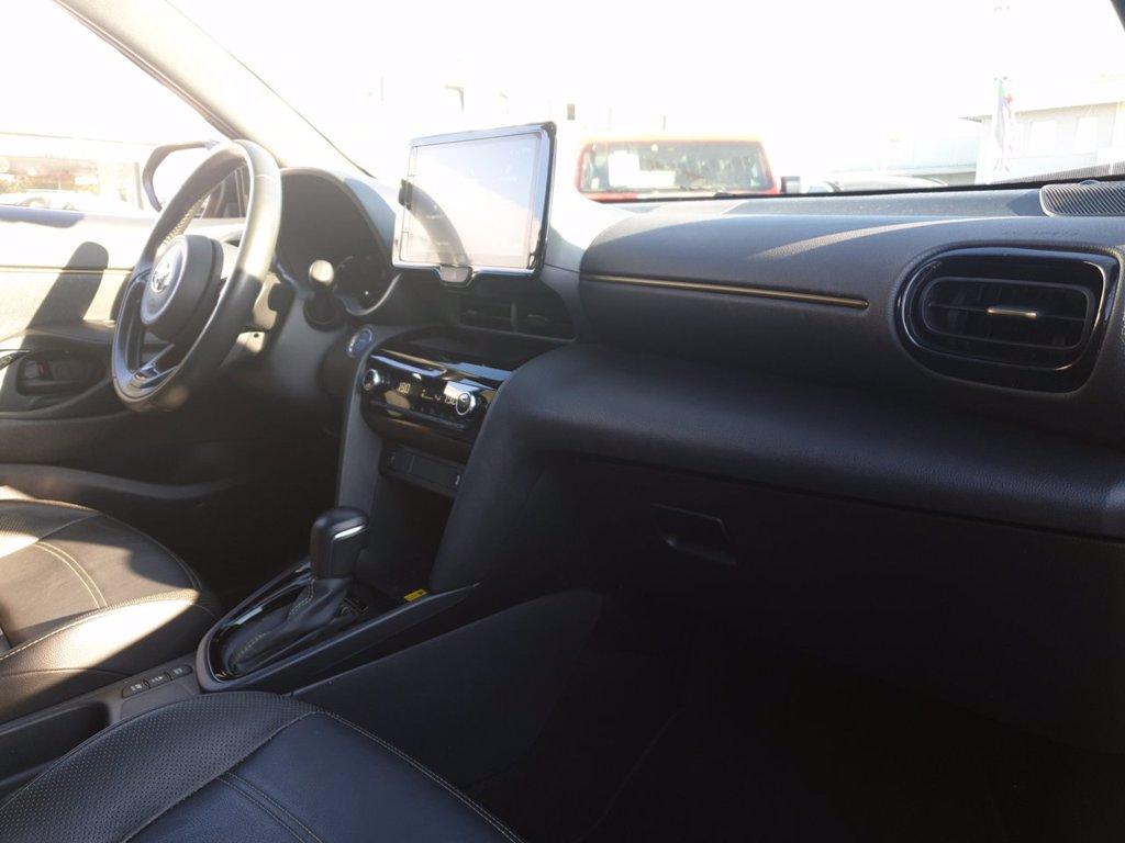 TOYOTA Yaris cross 1.5h premiere fwd 116cv e-cvt del 2022
