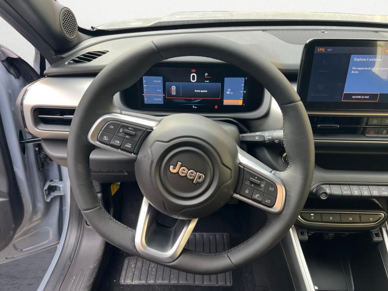 Jeep Avenger 1.2 turbo e-hybrid mhev Altitude 110cv edct6 KM0