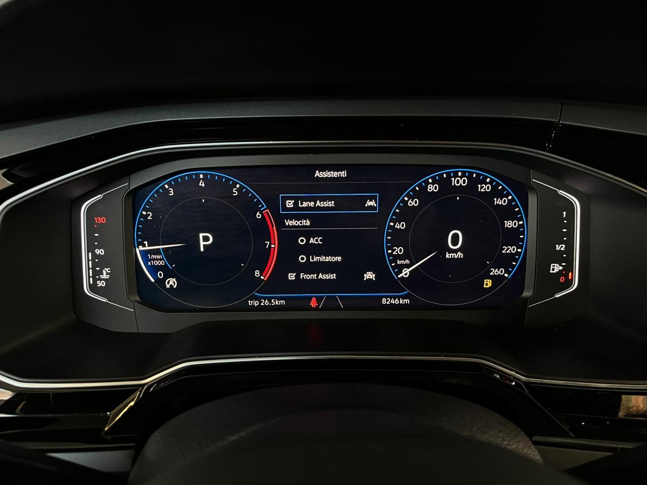 Volkswagen Polo 1.0cc TSI 110cv DSG "R-LINE" SOLO 8.250KM