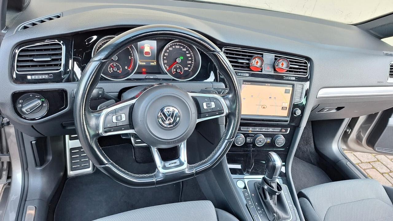 Volkswagen Golf 7 1.6 DSG R-LINE tetto ACC Keyless LED