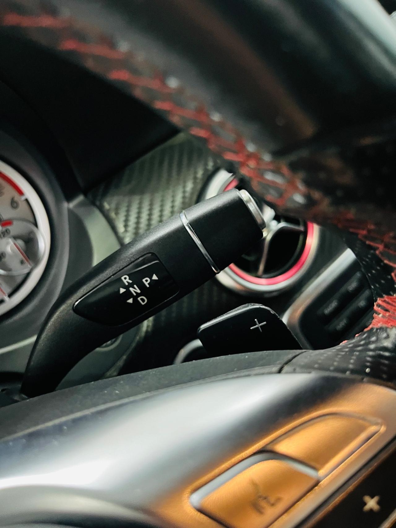 Mercedes-benz classe A 180d AMG 109cv anno 2015 Au