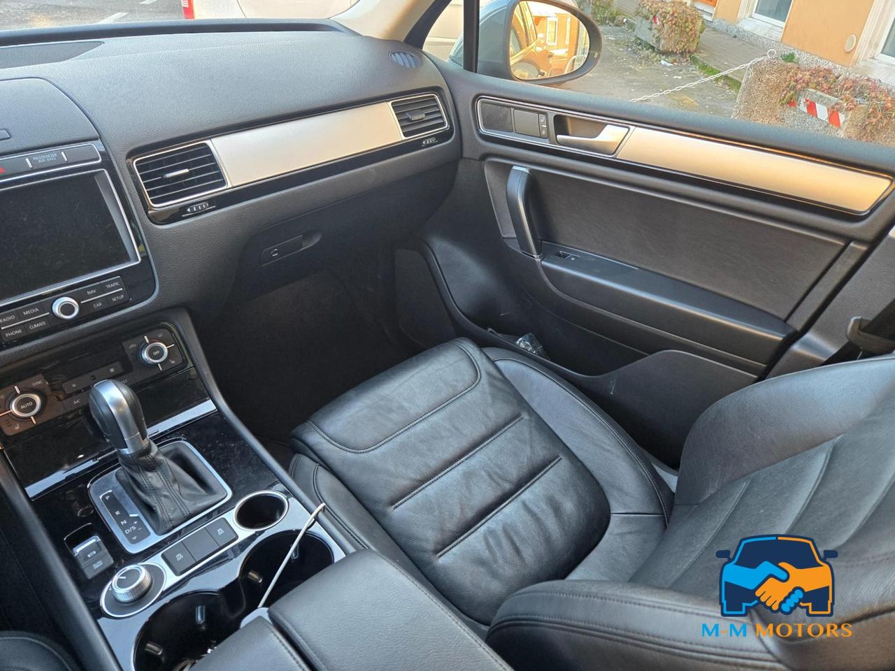 Volkswagen Touareg 3.0 V6 tdi Executive 204cv tiptronic