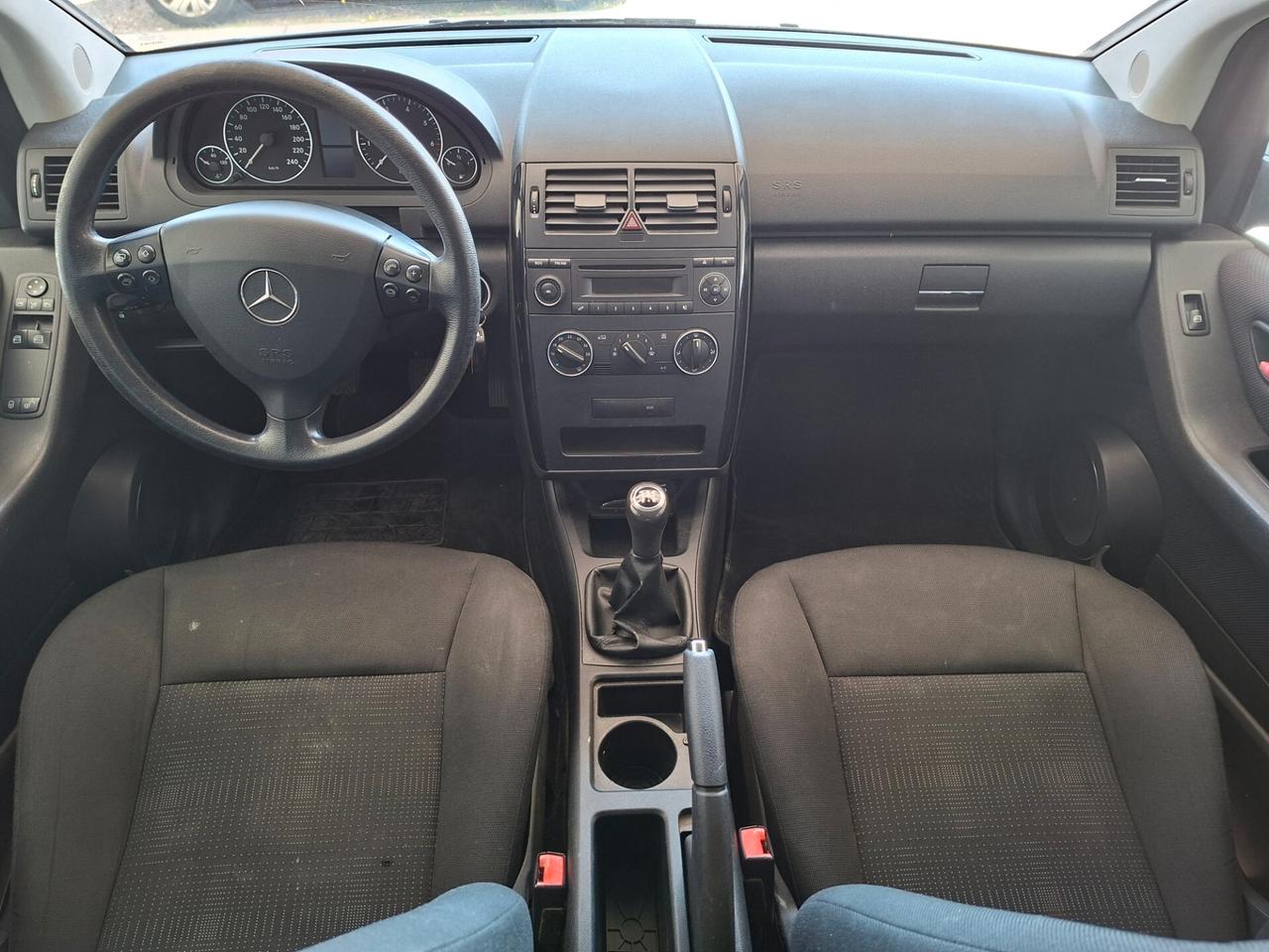 Mercedes-Benz A 160 BENZINA / DA NEOPATENTATI