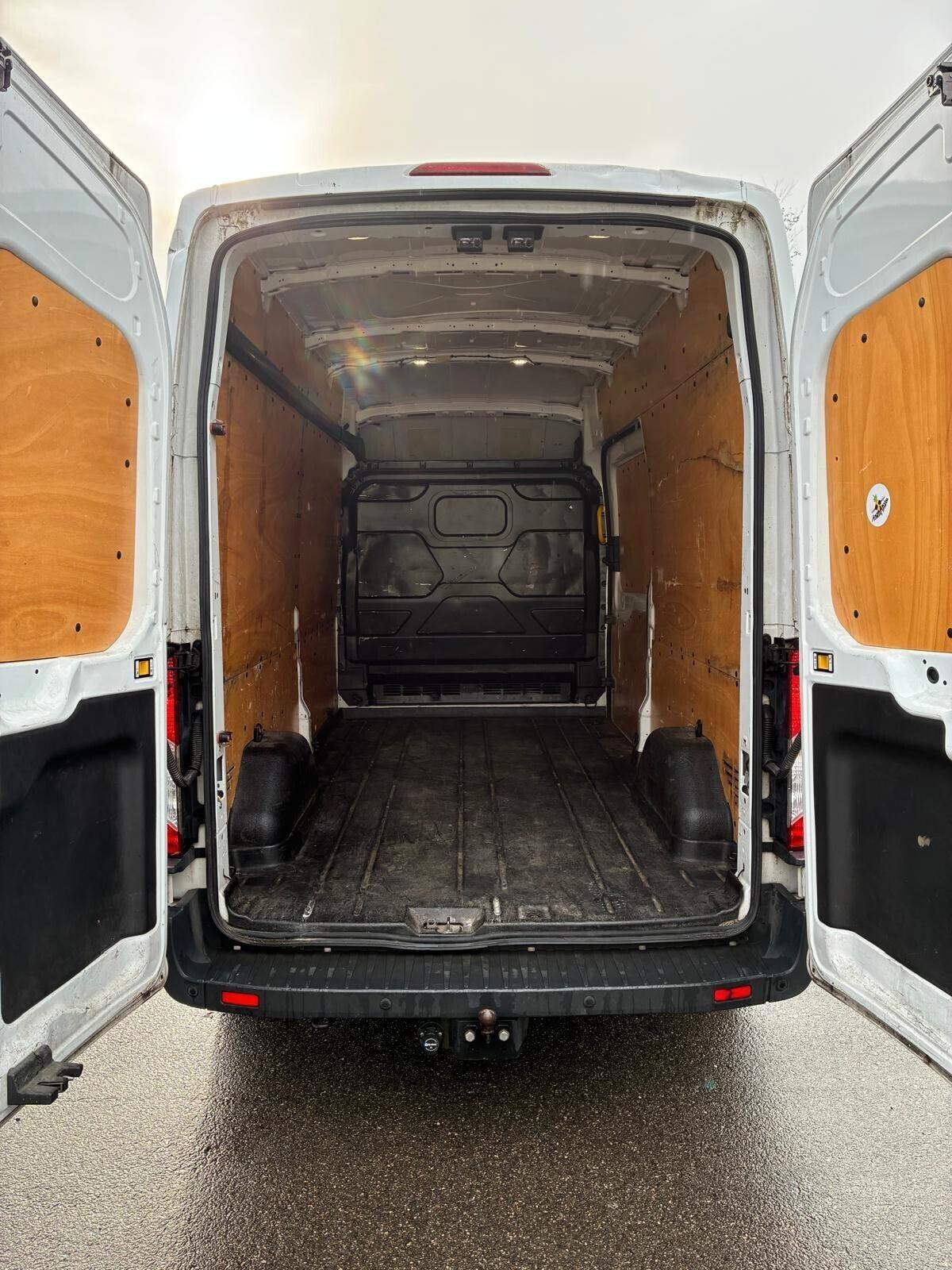 Ford Transit Maxi Eu6 Gancio traino