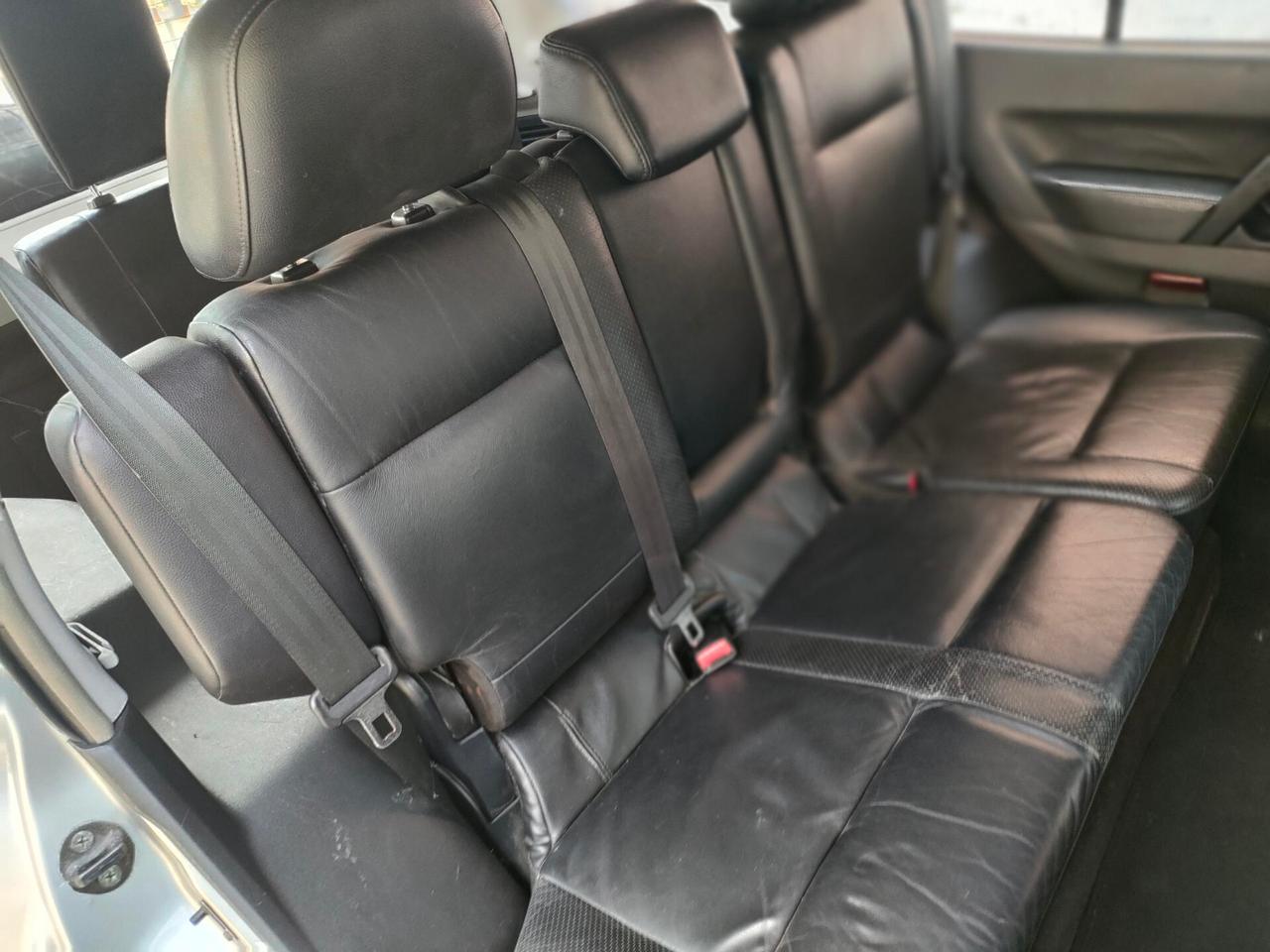 Mitsubishi Pajero 3.2 16V DI-D 7 posti e gancio