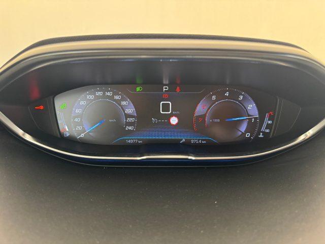 PEUGEOT 3008 GT LINE