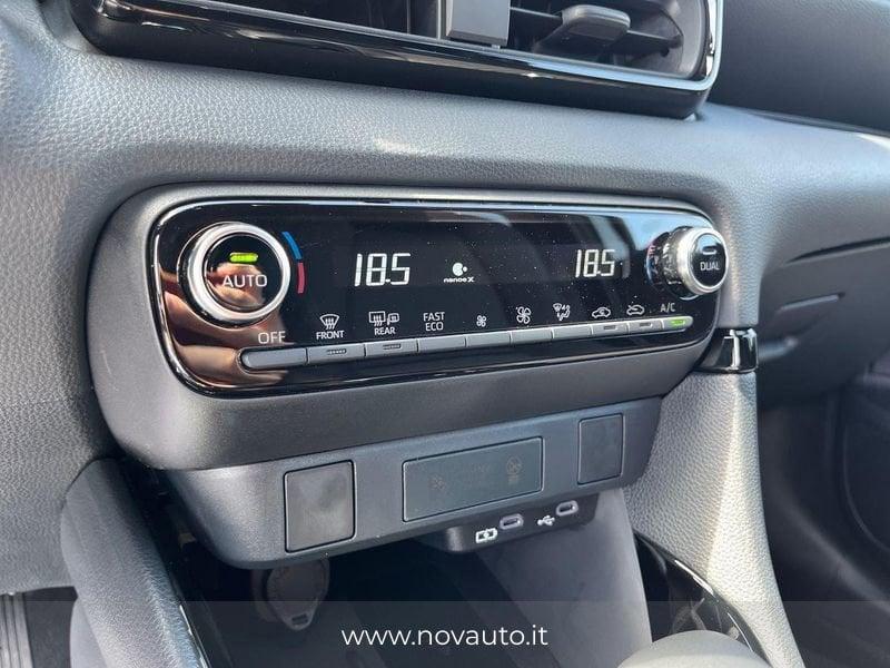 Toyota Yaris Hybrid 130 Premium
