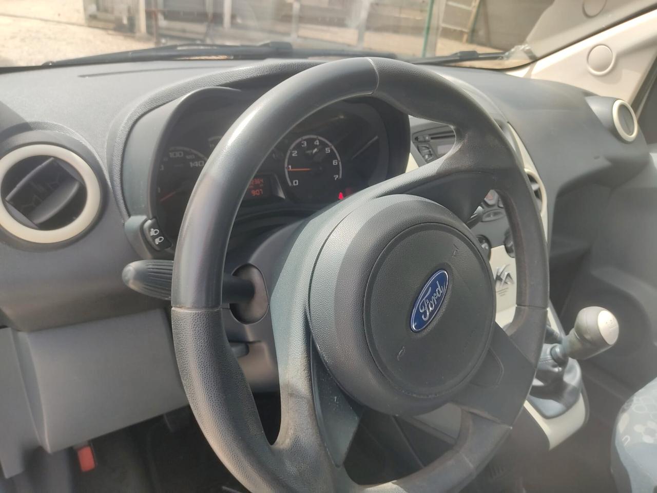 Ford Ka Ka 1.3 TDCi 75CV Titanium cDPF
