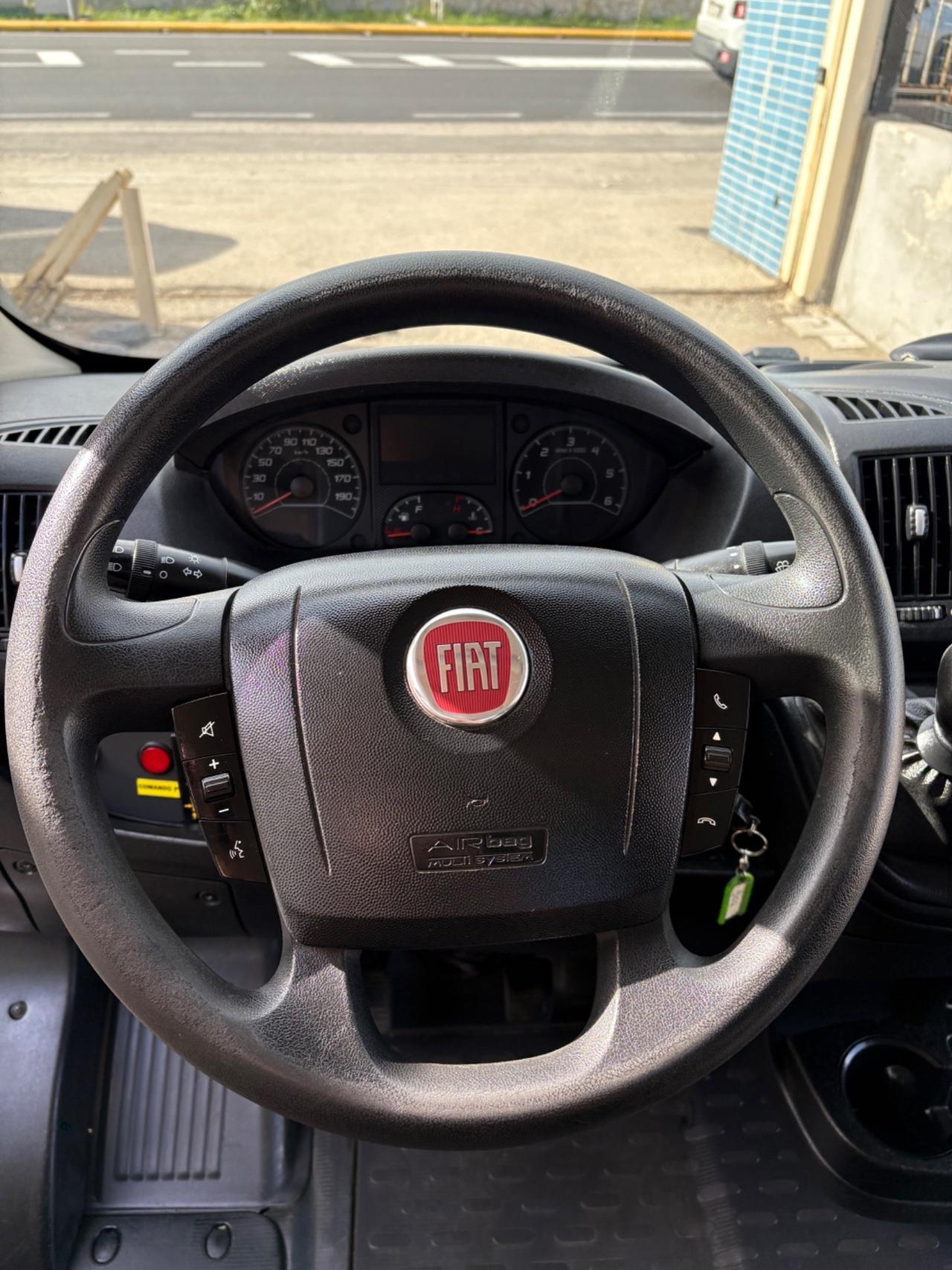 Fiat Ducato Maxi doppia cabina 7 posti gru fassi