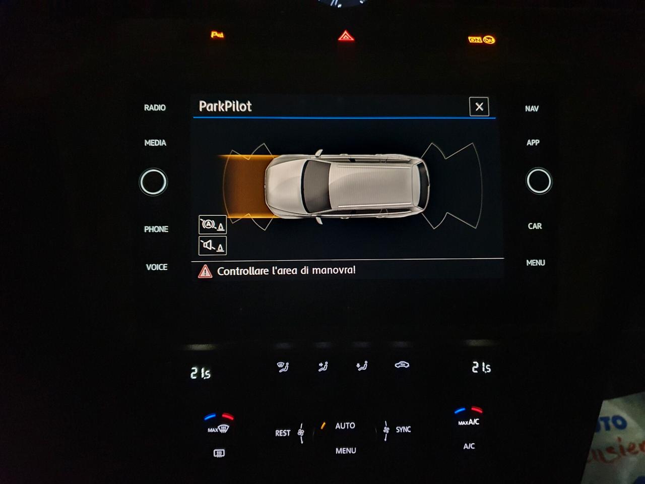 VW Passat Variant 1.6 TDI 120 CV DSG my 19