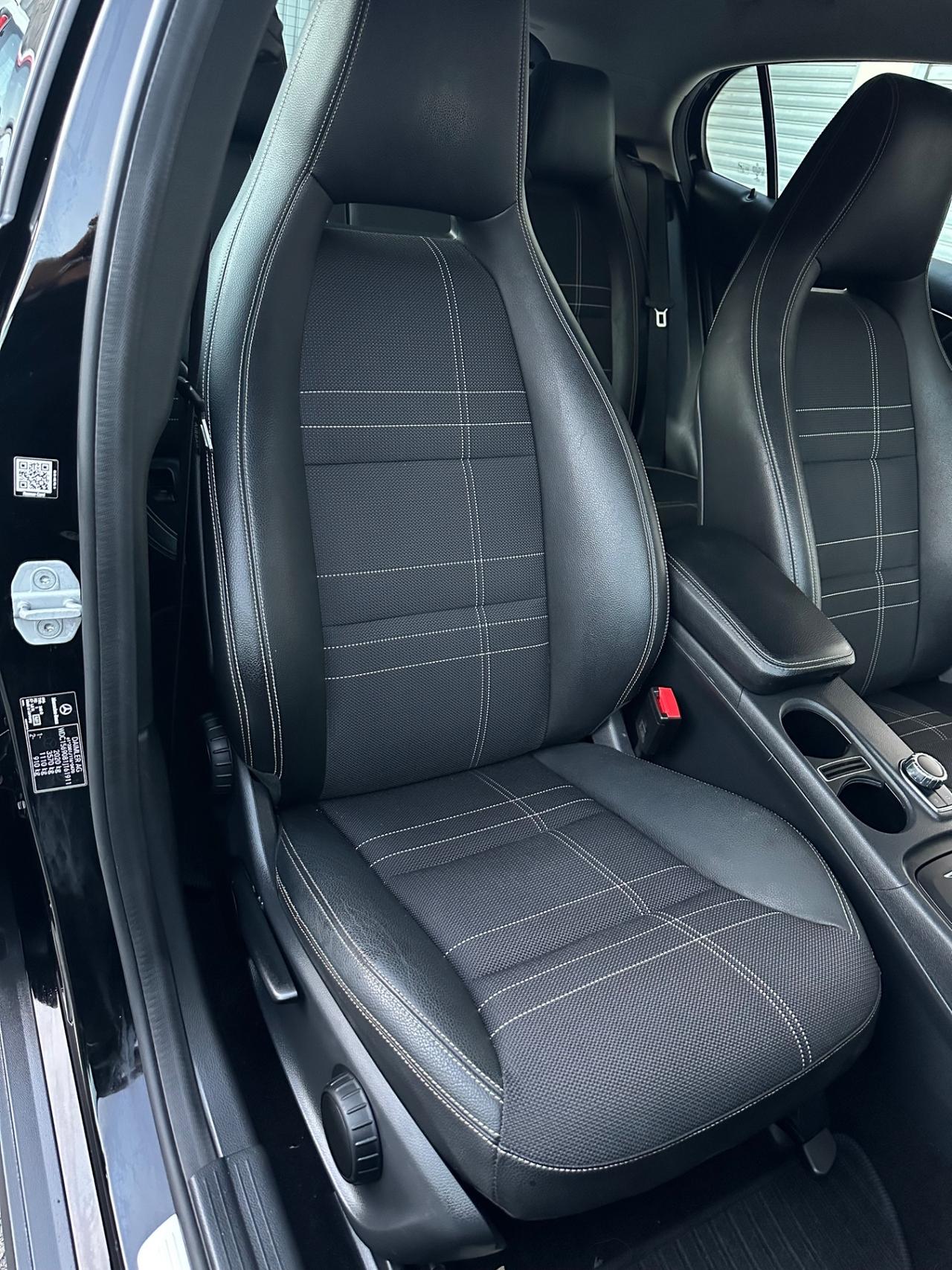 Mercedes-Benz GLA 200 CDI 136cv Automatic Sport