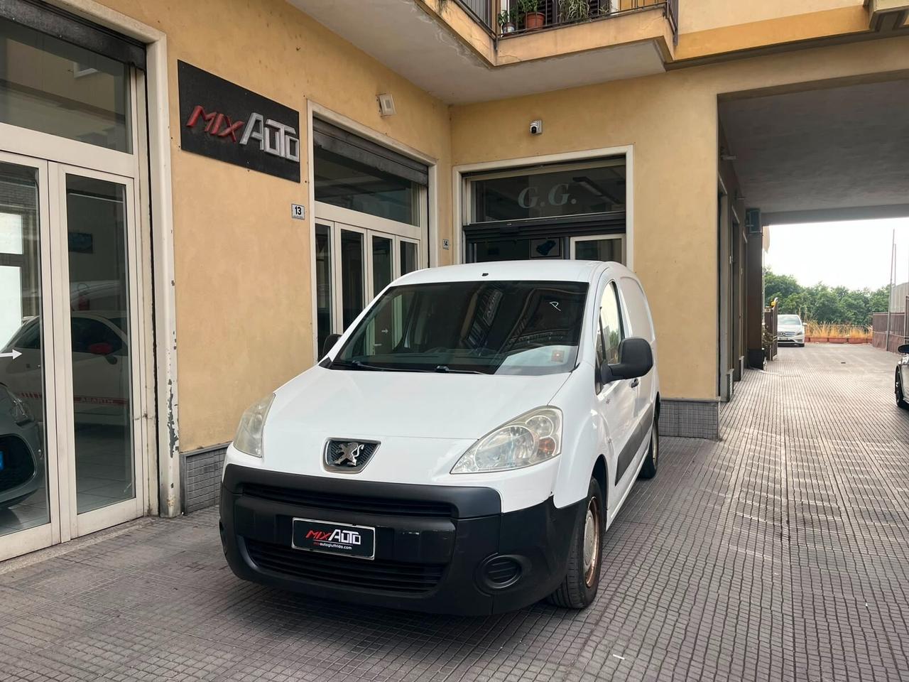 Peugeot Partner 1.6 HDi 90CV Pianale Cabinato