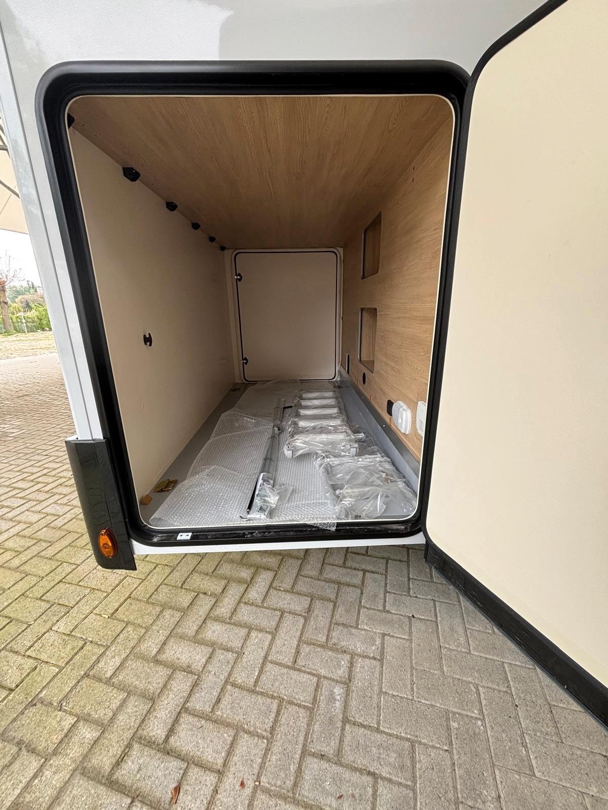 Ci International Spring Edition camper