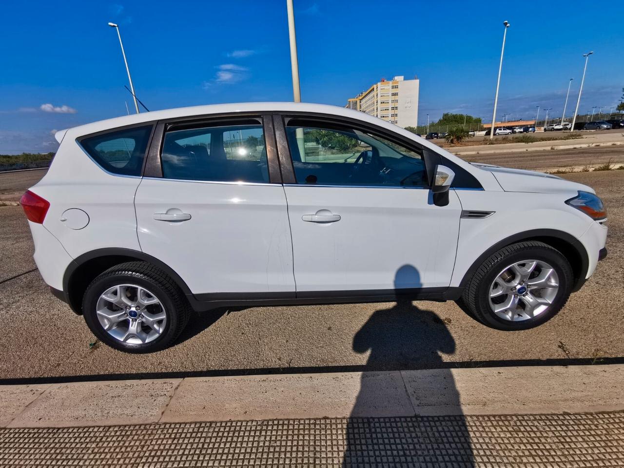 Ford Kuga 2.0 TDCi 140 CV 2WD Titanium 2013