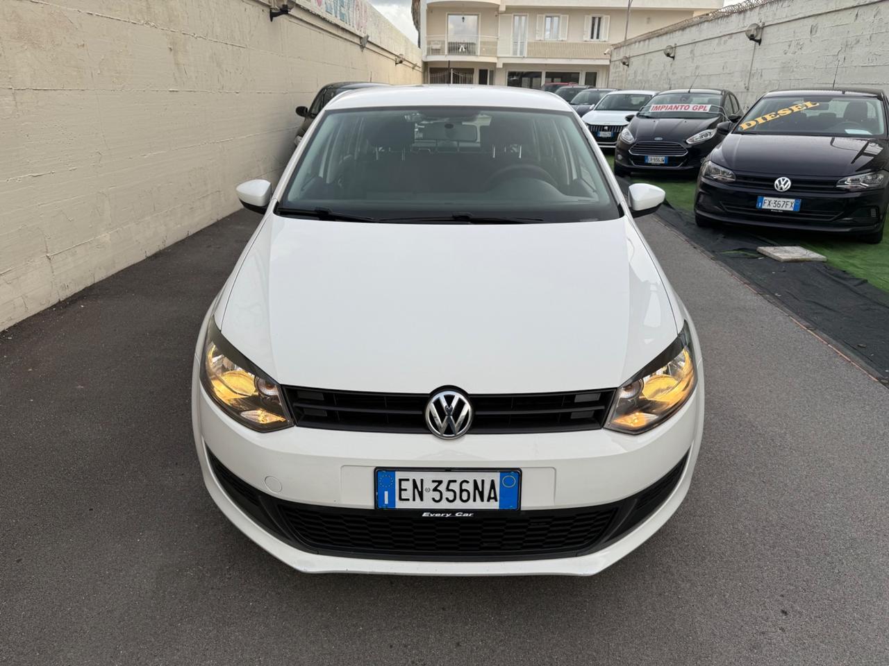 Volkswagen Polo 1.2diesel - 2012