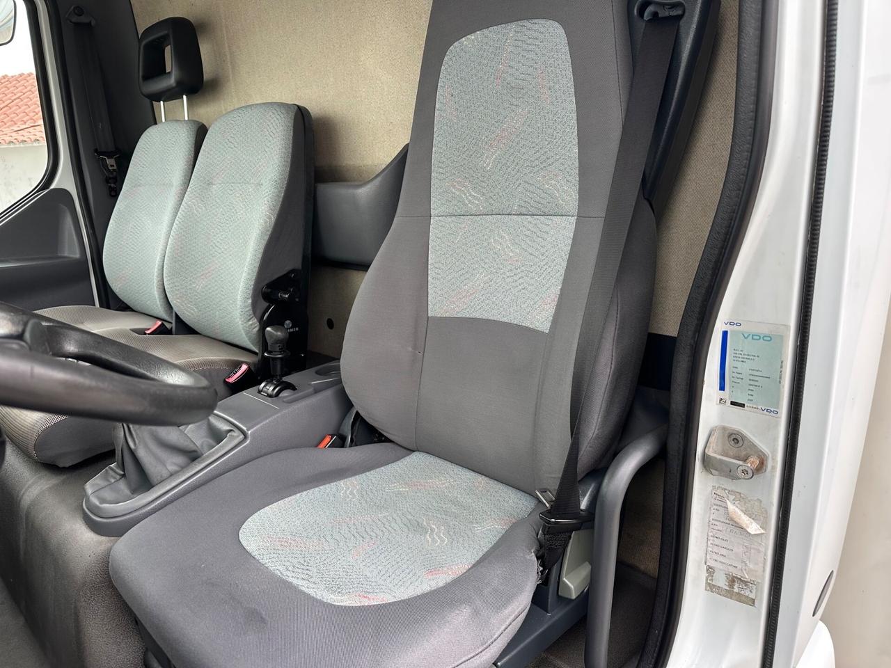 Renault Trucks 2006 ALLS. NEGOZIO pedana elettrica