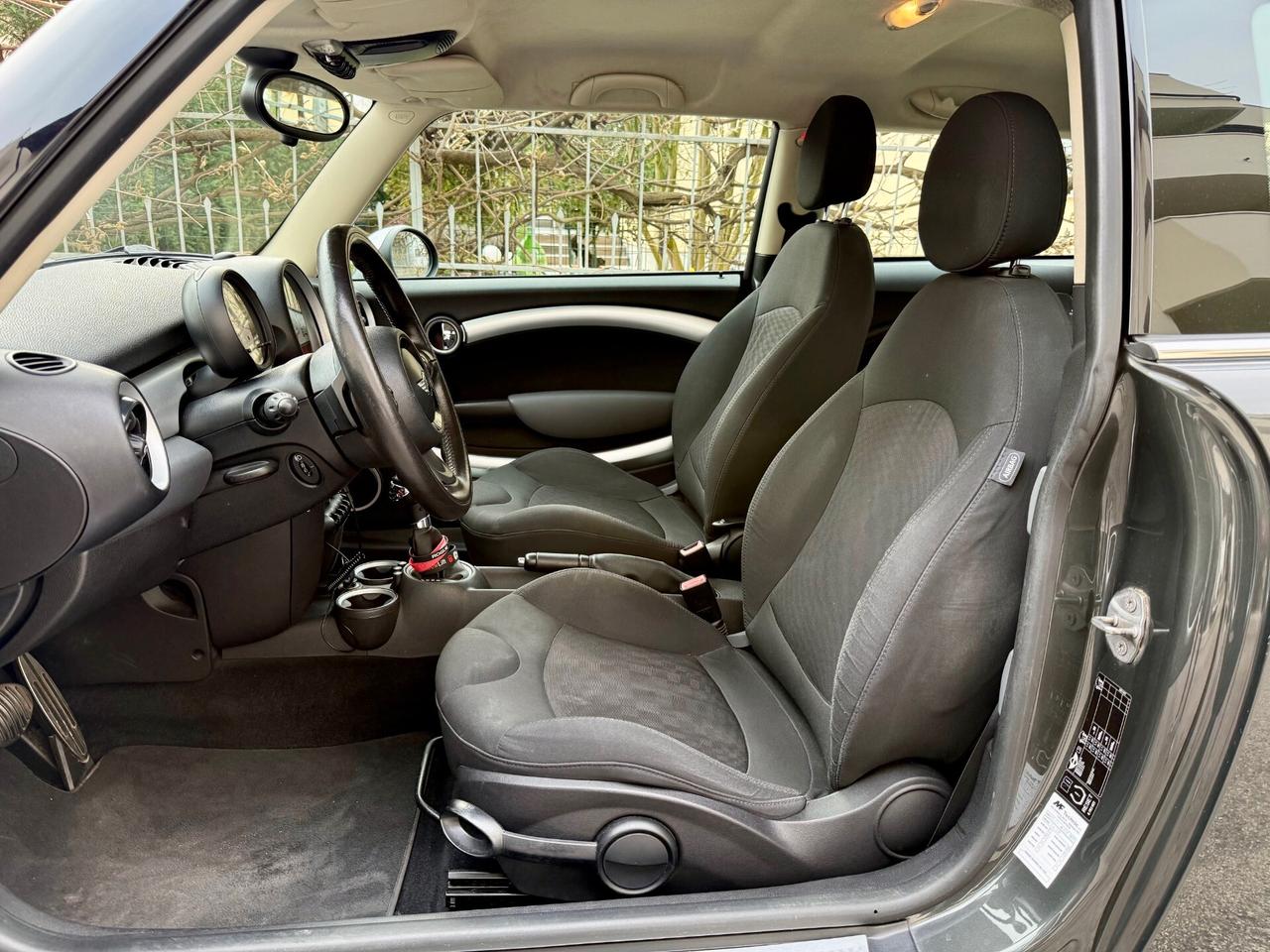 MINI Cooper SD 2.0 auto 143cv