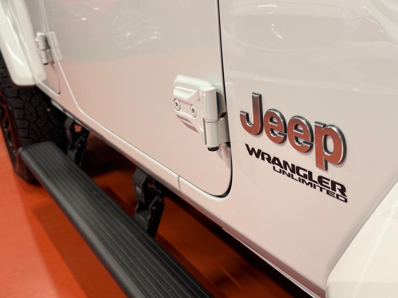 Jeep Wrangler Unlimited 2.2 Mjt II Sahara Hard-Top Full Full