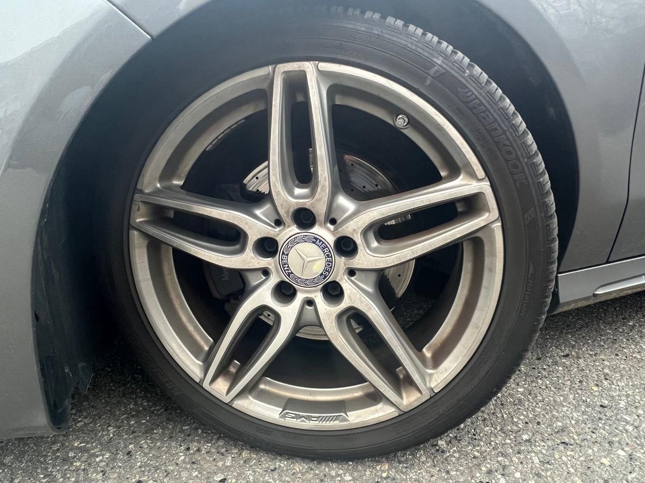 Mercedes-Benz CLA 200 Premium CLA 200 D #9329