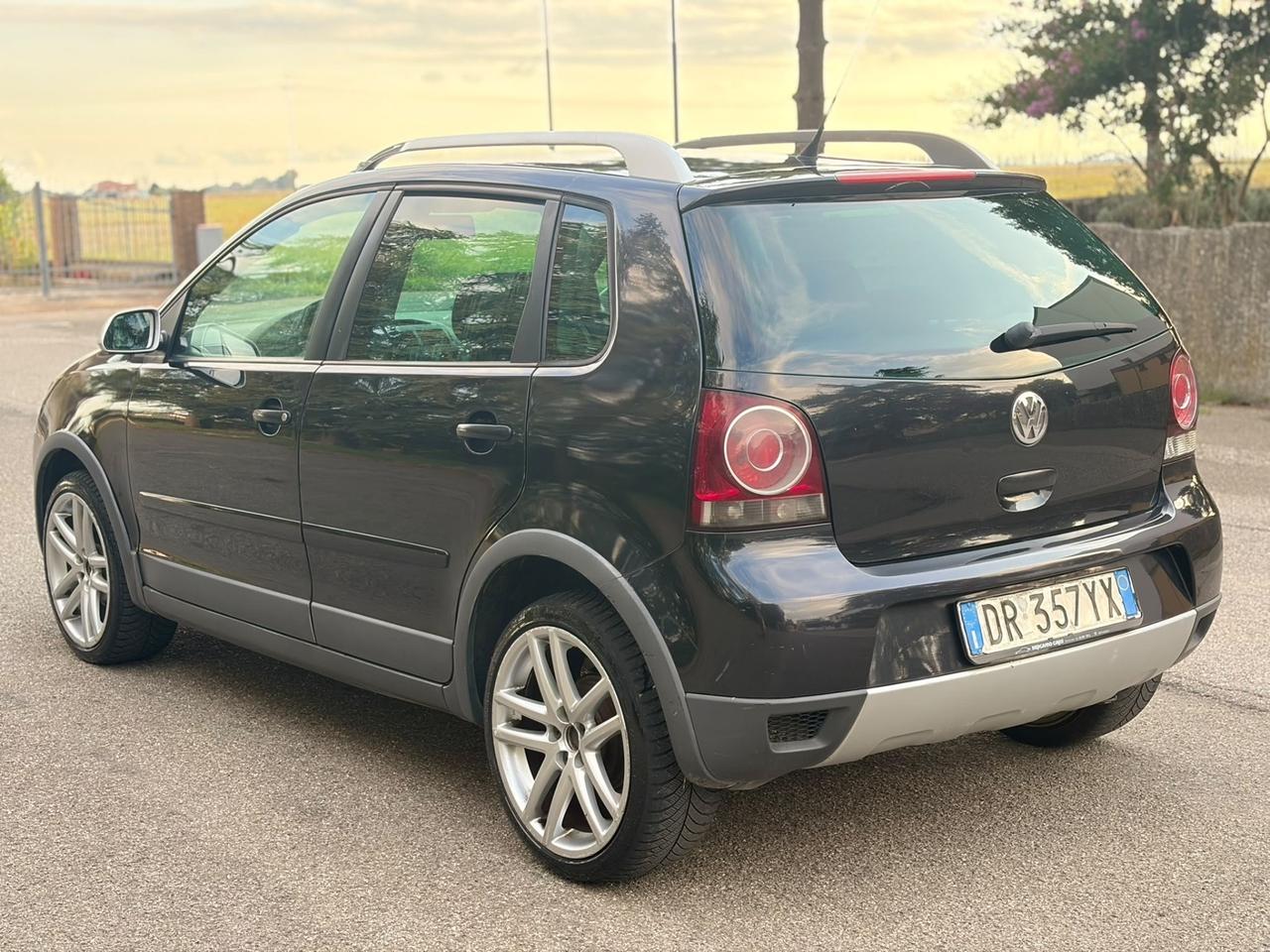 Volkswagen Polo cross 1.4/80CV 16V 5p