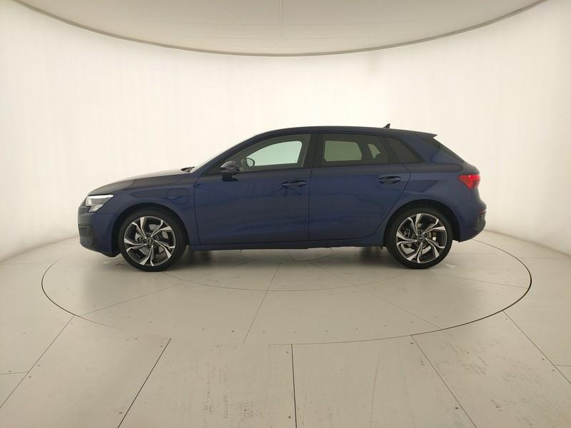 Sportback 40 TFSI e Business Advanced S tronic