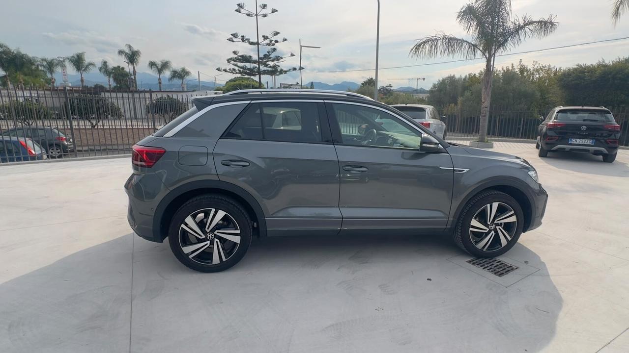 Volkswagen T-Roc 1.5 TSI ACT R-Line TUA DA 291€ ANTICIPO 0