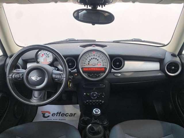 MINI One 1.6 16V One (72kW)