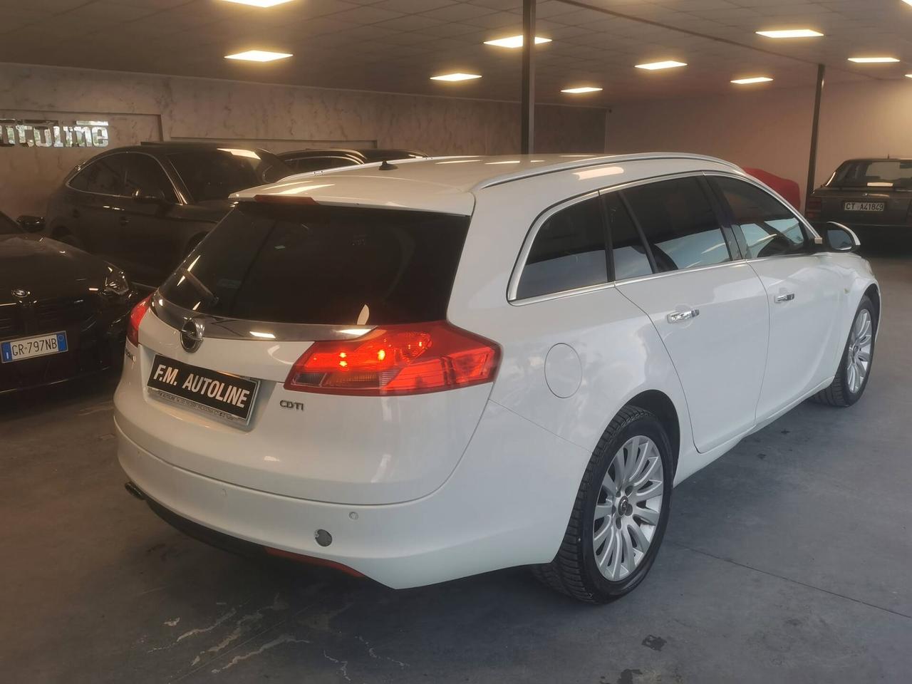 Opel Insignia 2.0 CDTI Sports Tourer aut. Cosmo 2010