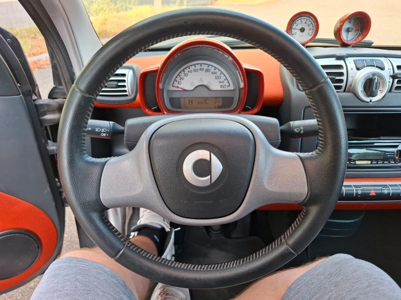 Smart ForTwo 1000 benzina SOLAMENTE 82.000 KM