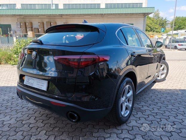 Alfa Romeo Stelvio 2.2 Turbodiesel 210 CV AT8 Q4