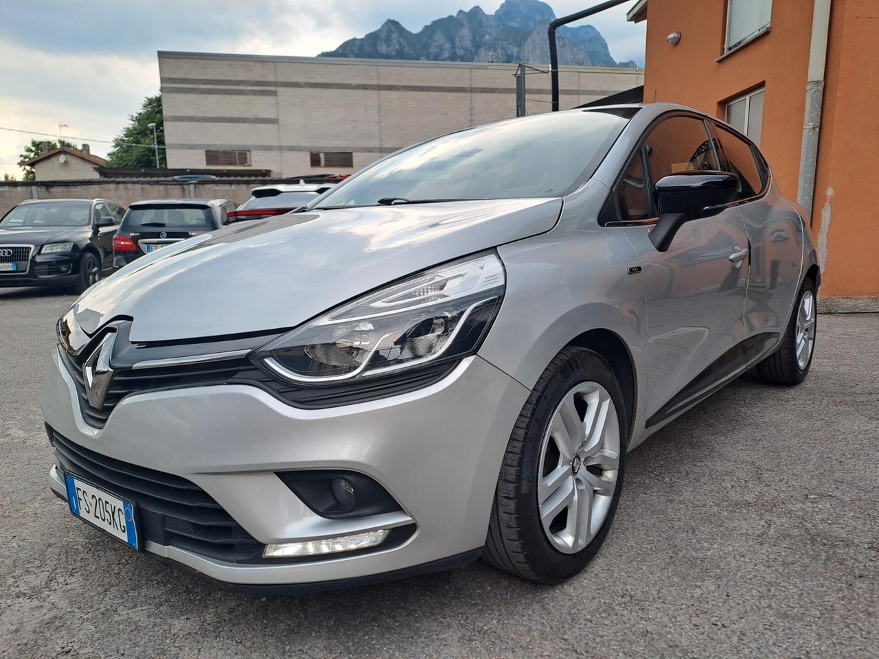 RENAULT CLIO 1.5 DCI 75cv *OK NEOPATENTATI* EURO 6