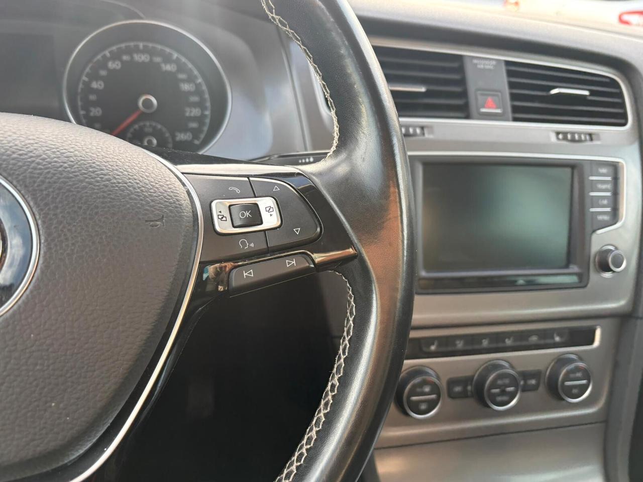 Volkswagen Golf Variant 1.6 TDI 110 CV Comfortline BlueMotion Tech.