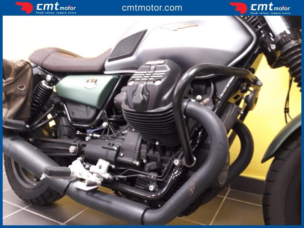 Moto Guzzi V7 - 2021