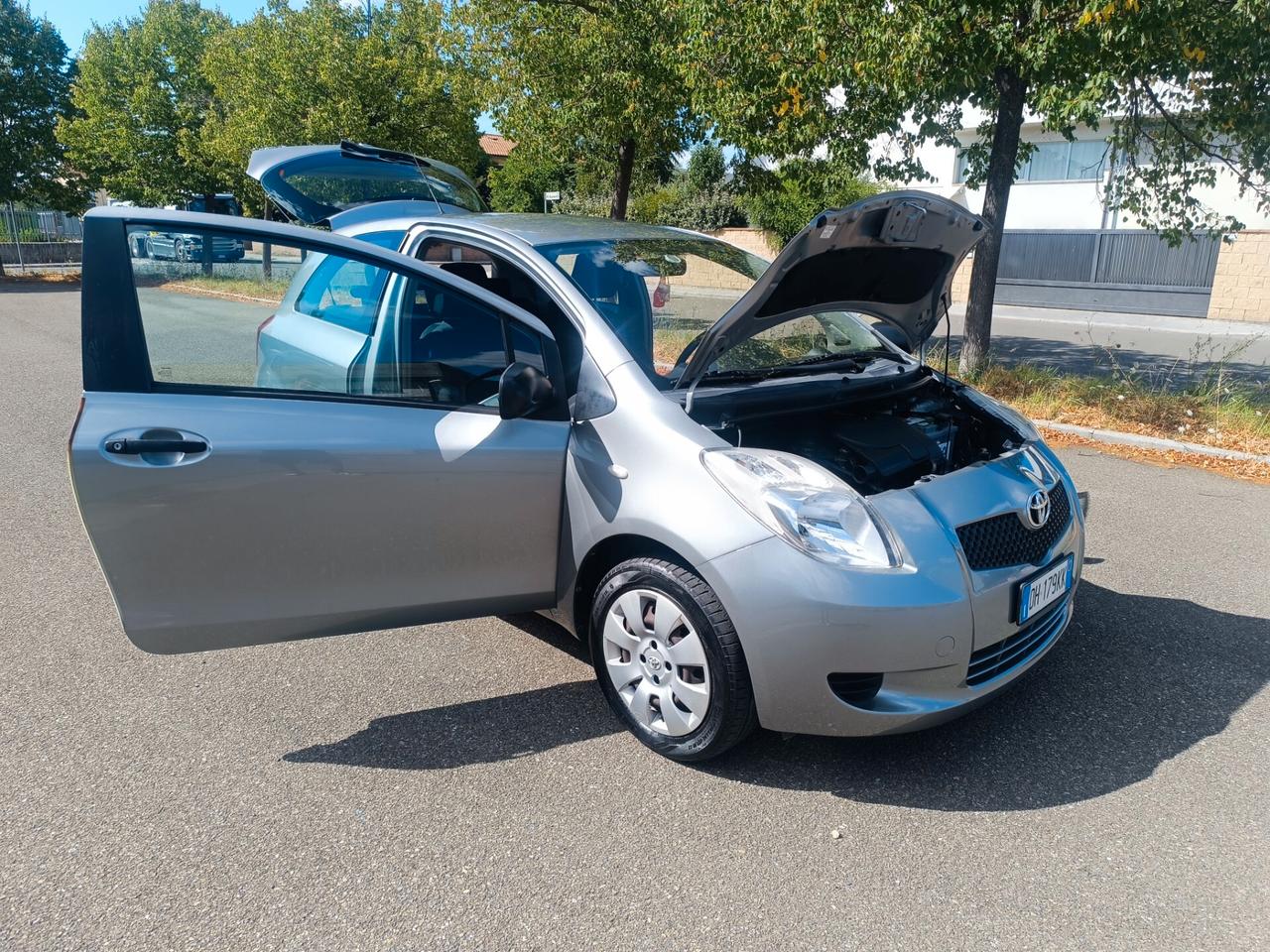 Toyota Yaris 1.0 3 porte SOLO 139.000 KM