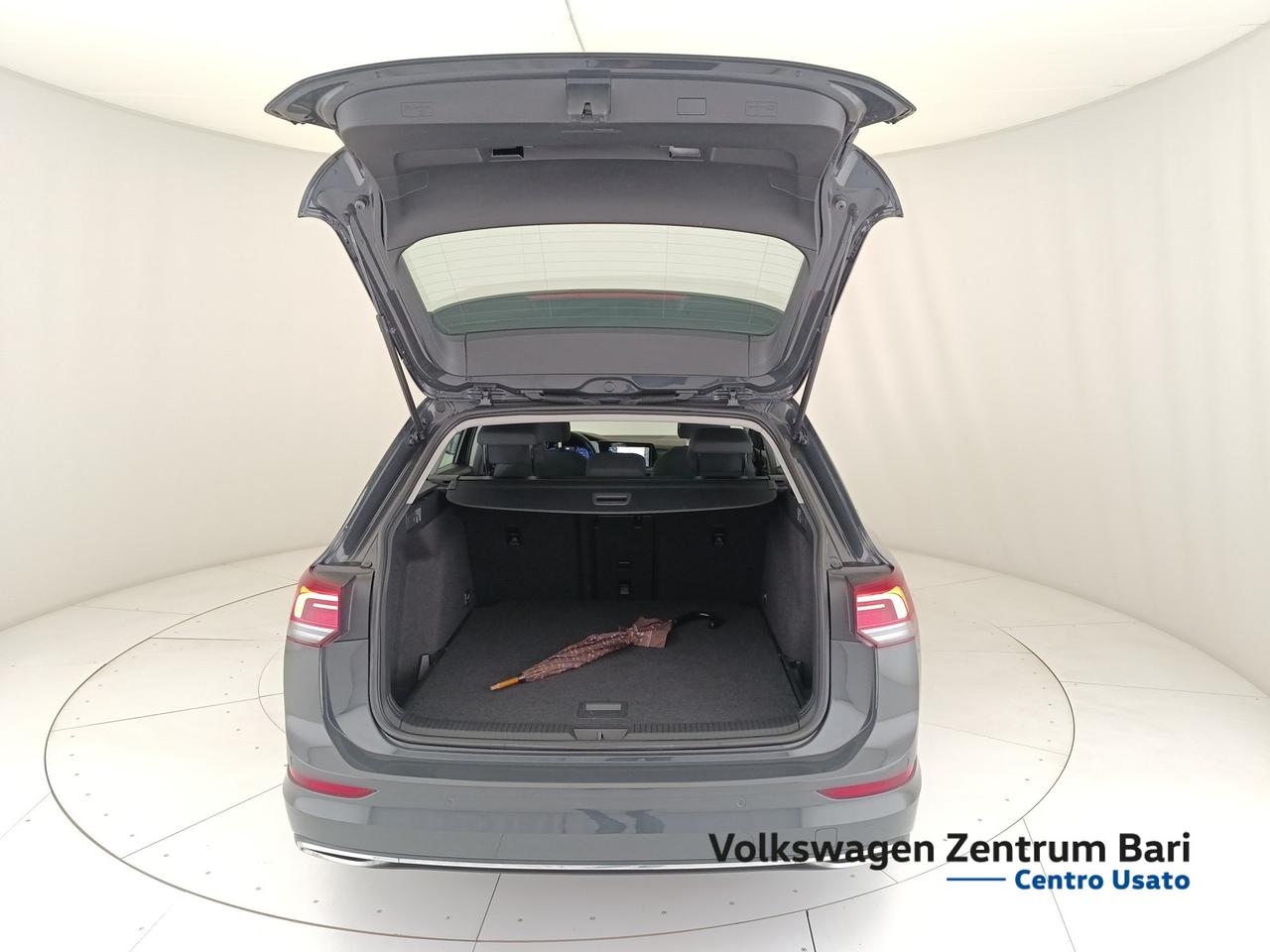 Volkswagen Golf variant 2.0 tdi style 150cv dsg