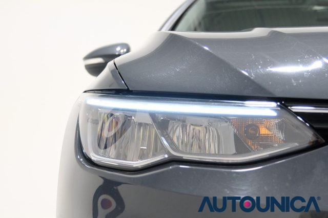 VOLKSWAGEN Golf Variant 1.0 ETSI EVO DSG LIFE FULL LED