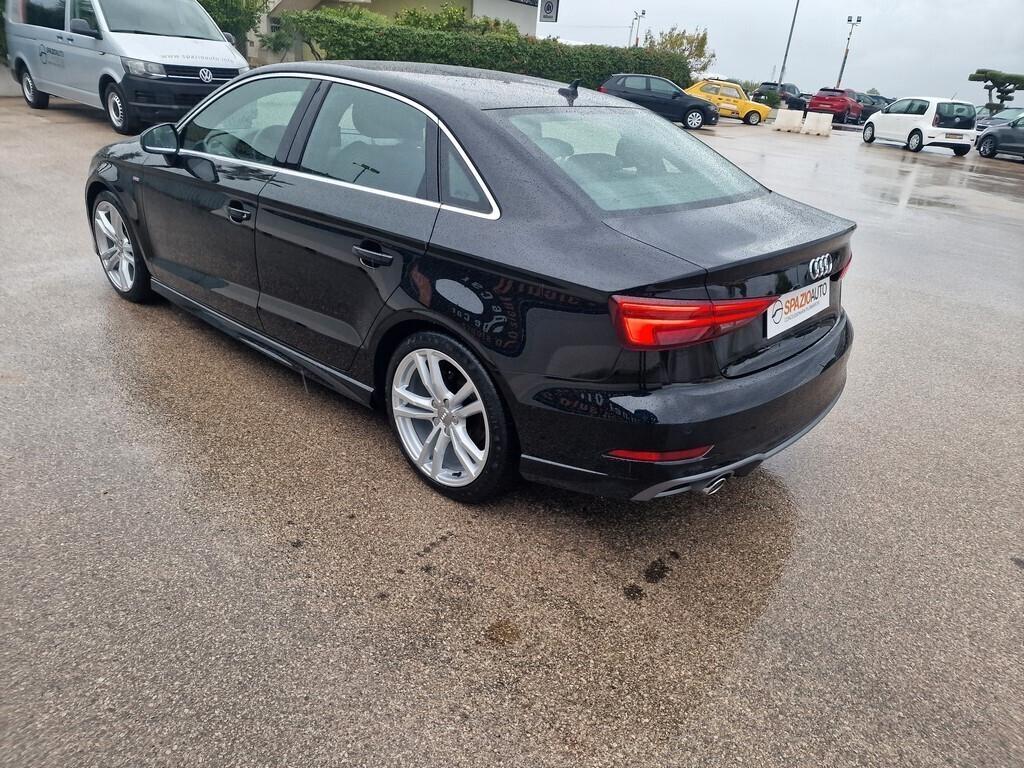 Audi A3 30 Sedan 1.6 TDIe 115CV 6M *S-LINE* Full Optional