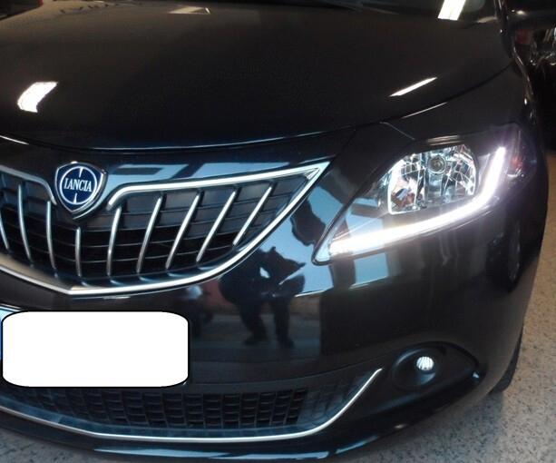 Lancia Ypsilon 1.0 FireFly 70 CV Hybrid Gold