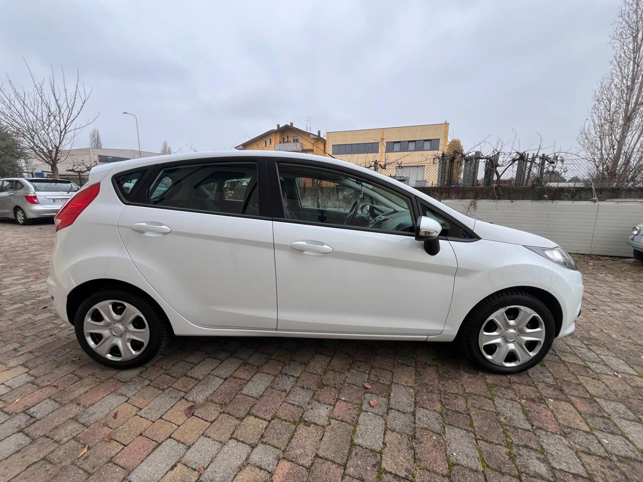 Ford Fiesta Fiesta+ 1.2 82CV 5 porte