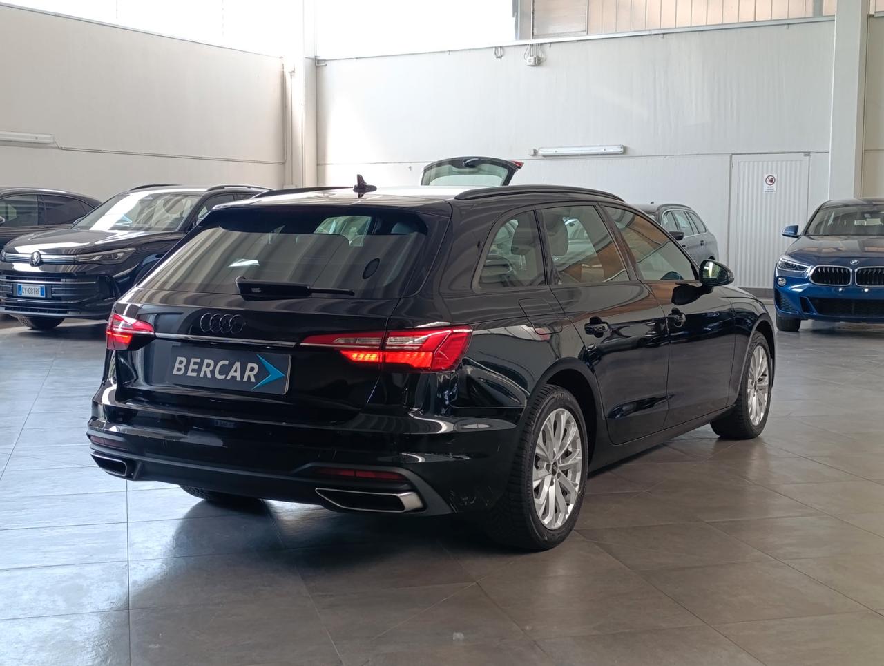 Audi A4 Avant 40 2.0 tdi mhev Business Advanced 204cv s-tronic