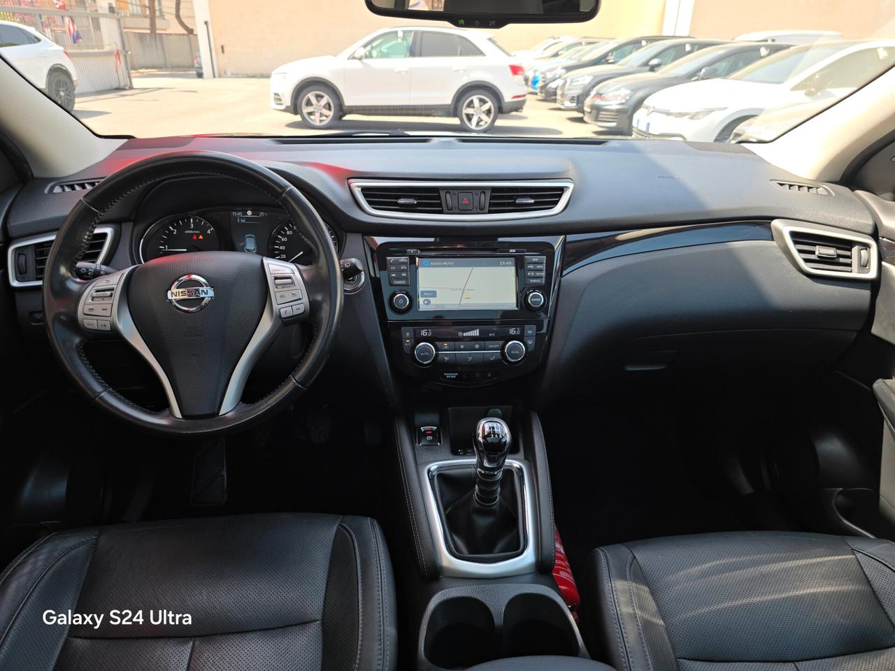 Nissan Qashqai 1.5 dCi Tekna Panorama 360