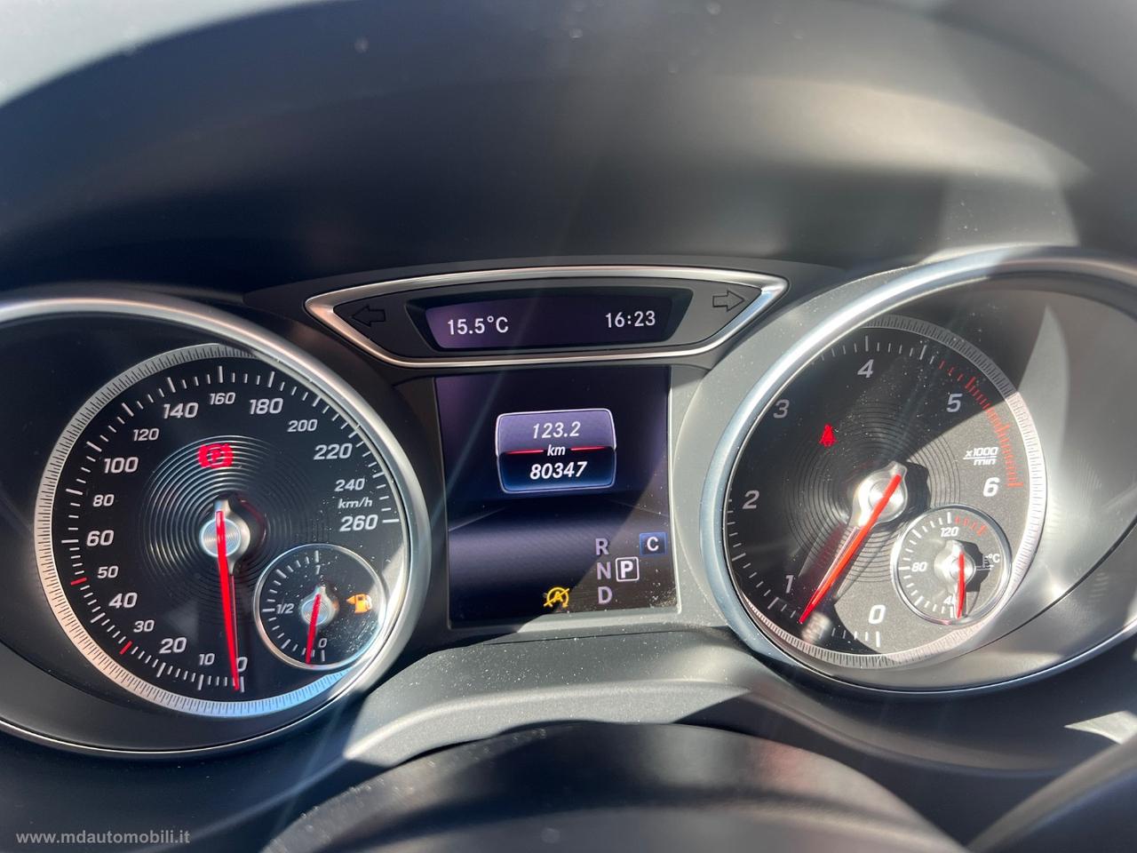 MERCEDES-BENZ CLA 200 d 4Matic Automatic Premium TETTO CAMERA STUPENDA