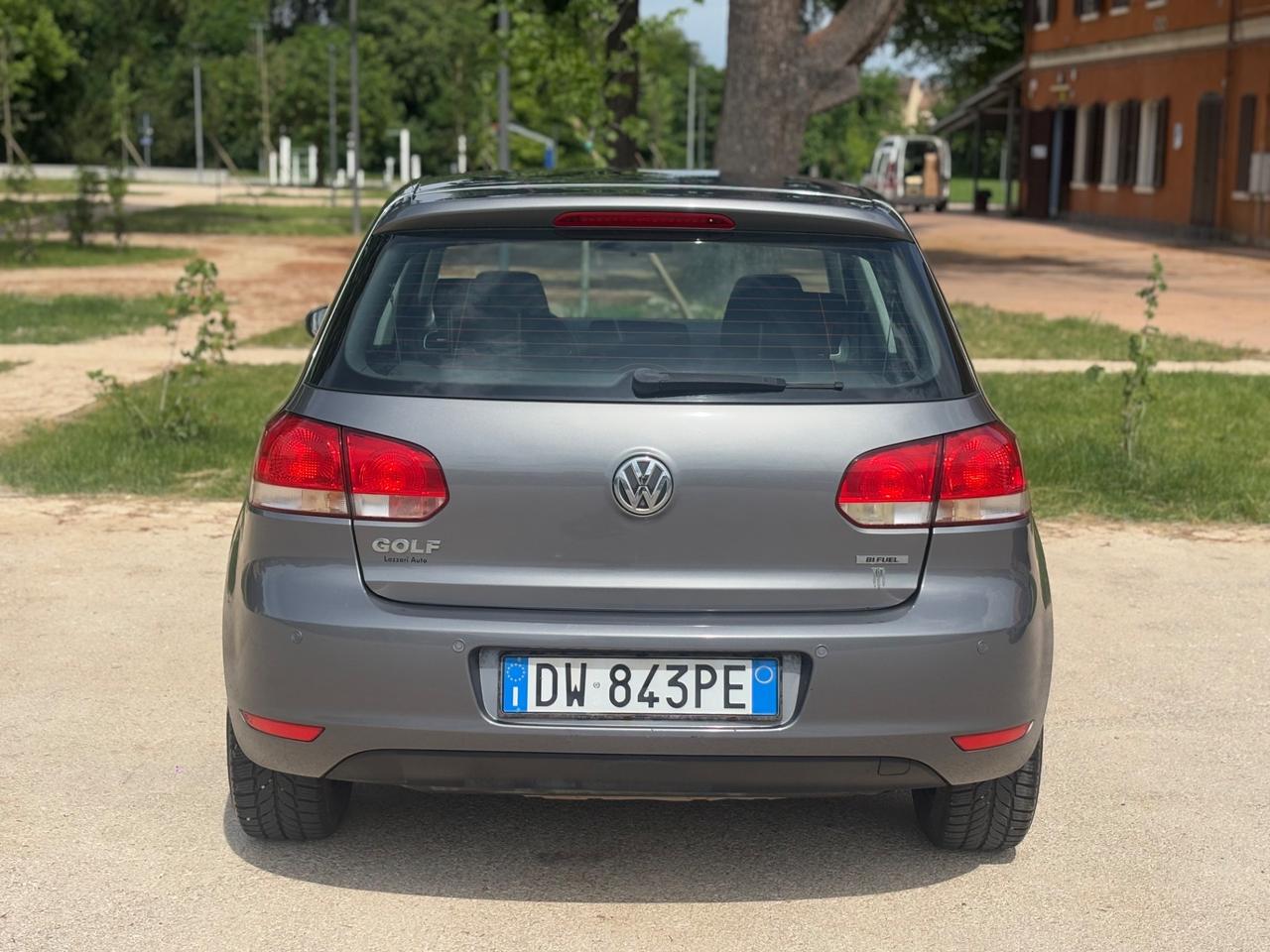 Volkswagen Golf 1.6 benzina/gpl 5p.