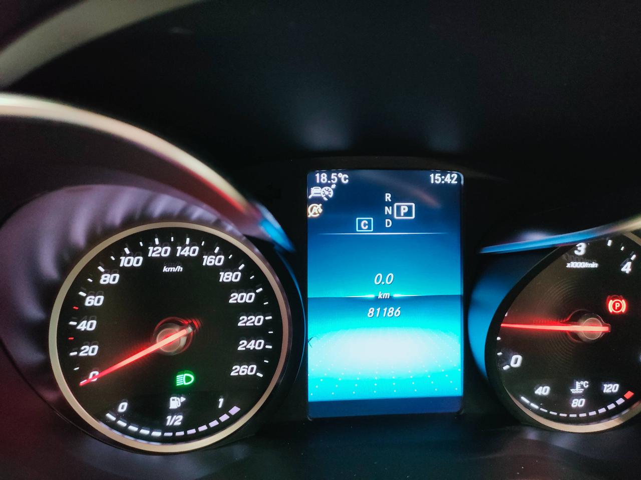 Mercedes-Benz GLC - X253 2019 - GLC 220 d Business 4matic auto